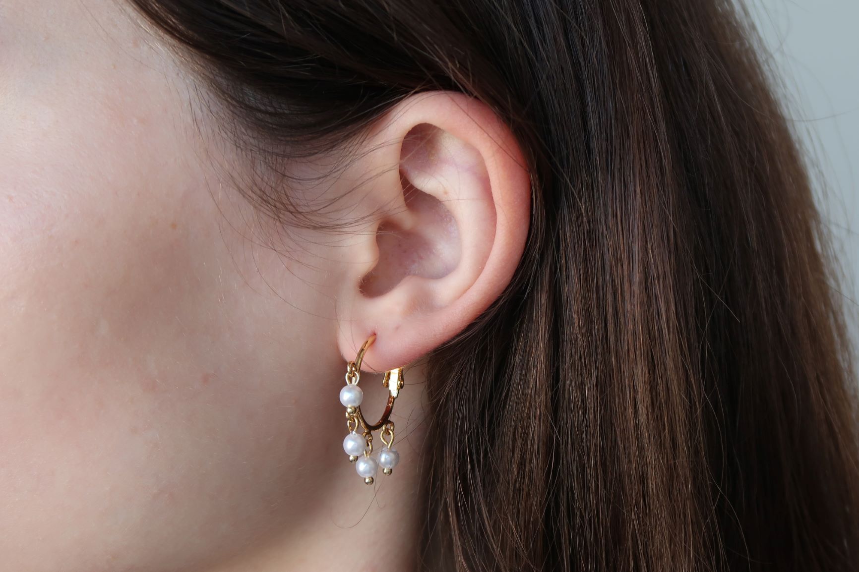 Falling Pearls Plated Earring