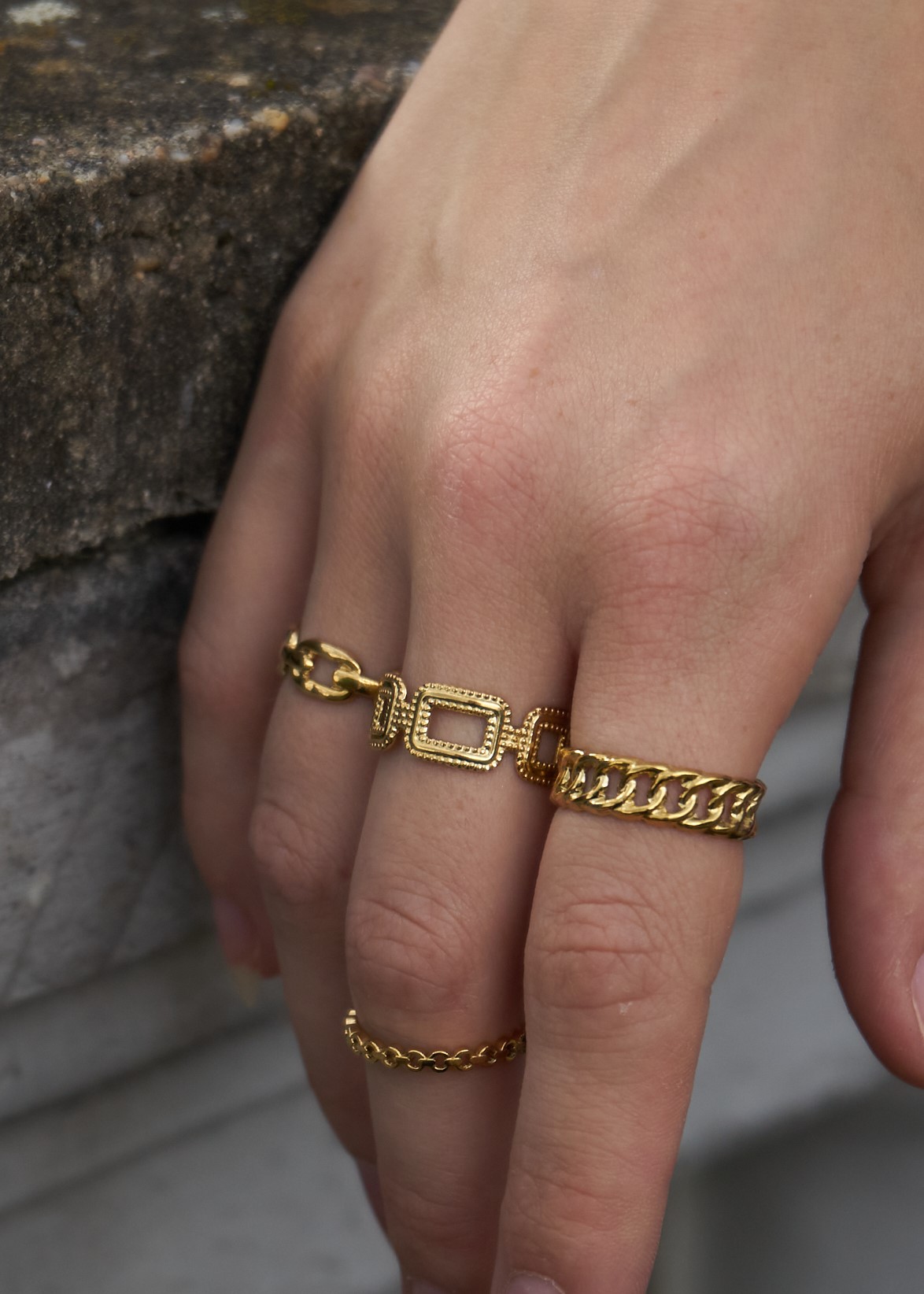 Arching Chain Edelstahl Ring