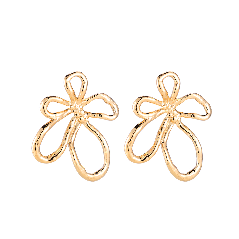 Simple flower stainless steel stud earrings