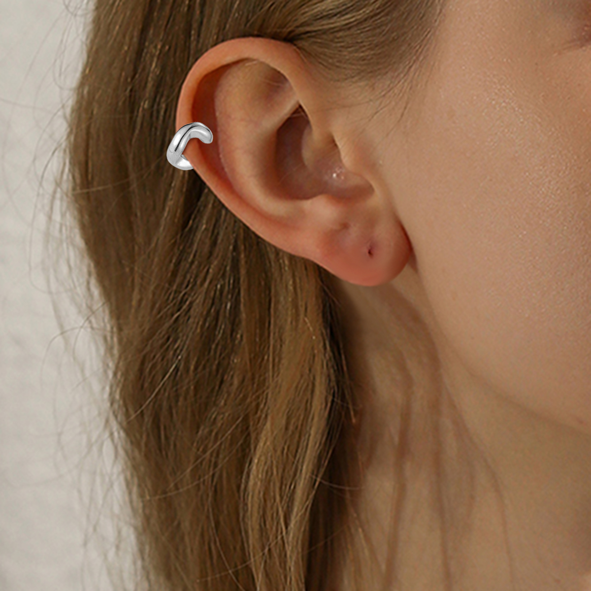 Klein Kurve Edelstahl Earcuff